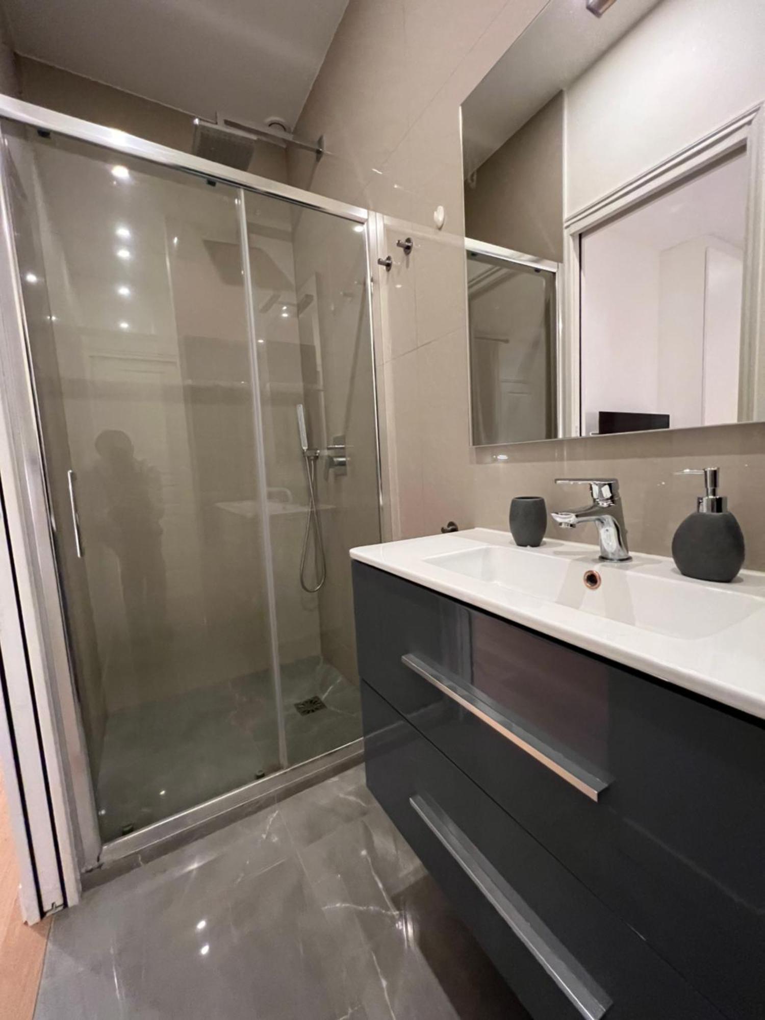 Luxury Appartment, Champs Elysees, Neuf ! Paris Extérieur photo